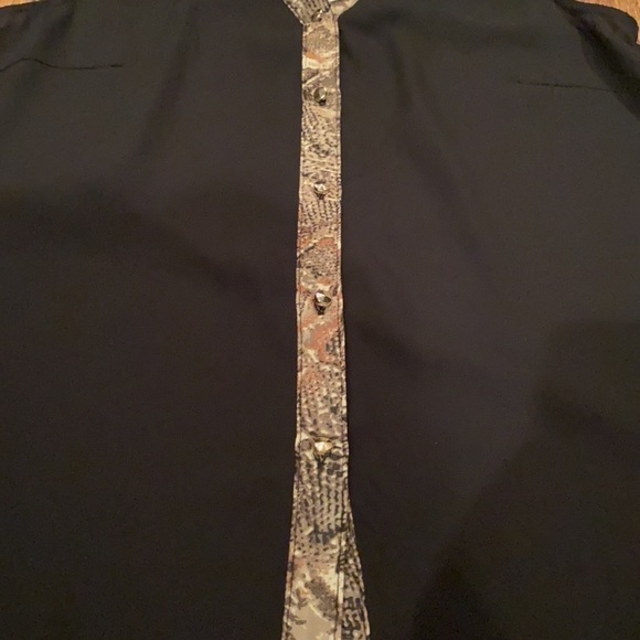 Daytrip Button Down Top Size Small Nwt - Picture 2 of 8